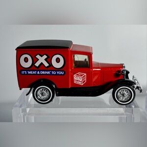 Vintage Matchbox Models of Yesteryear Y-22 1930 Ford Model A OXO Delivery Van